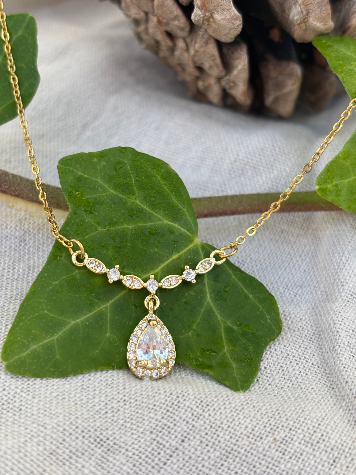 Collier Arya
