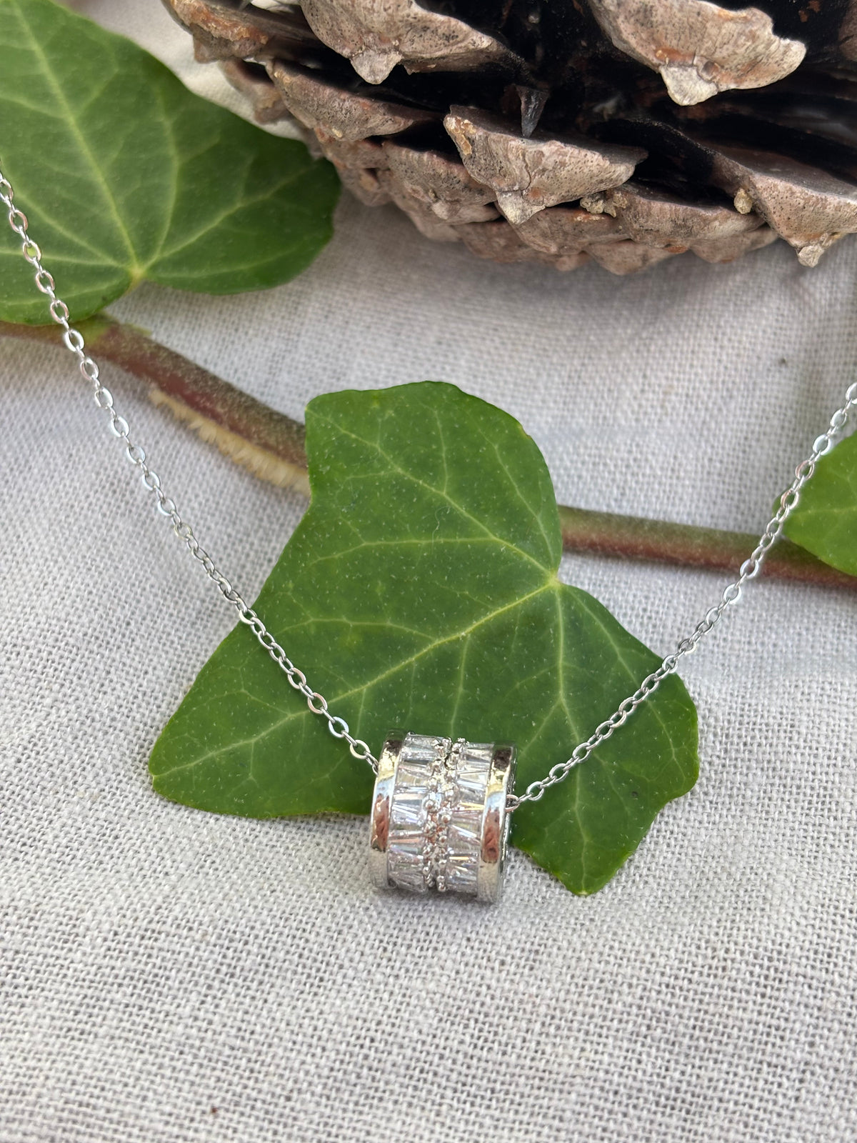 Collier Kara