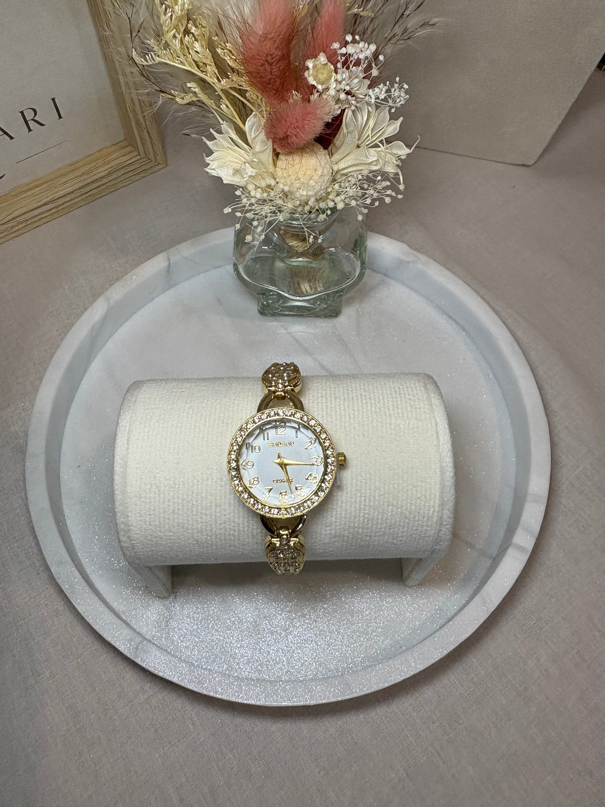 Montre elea